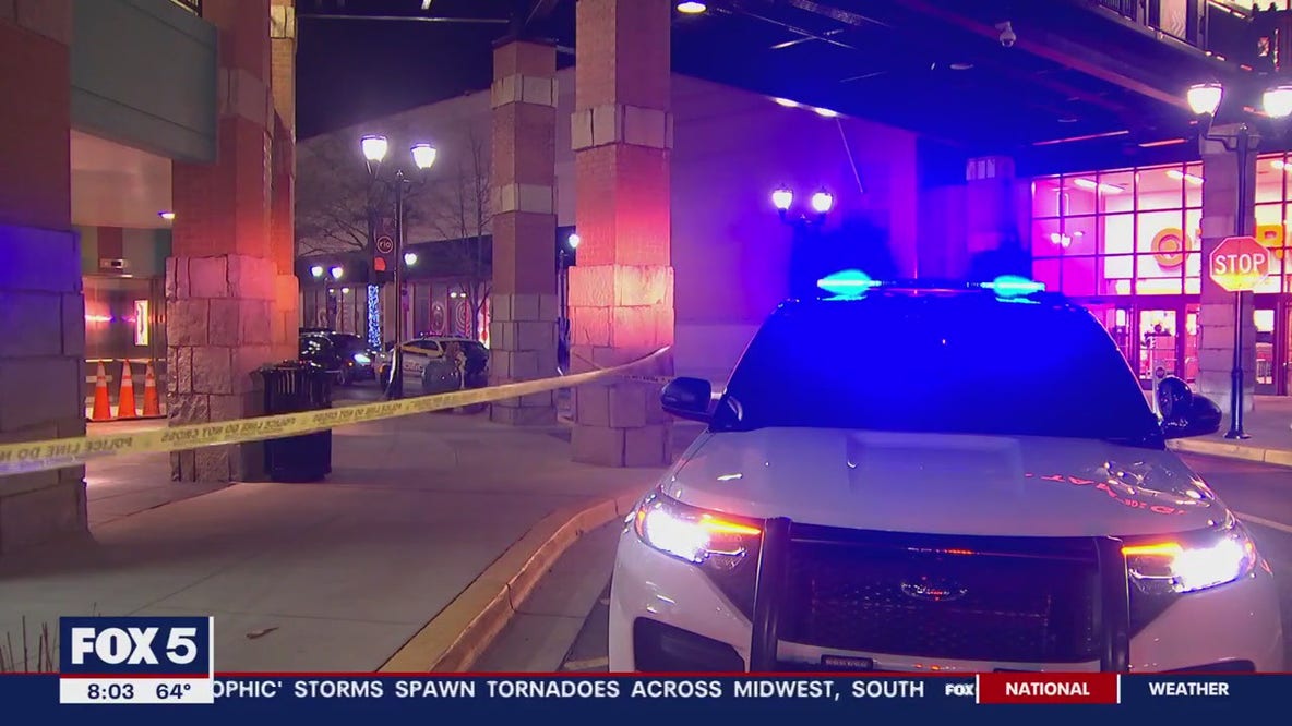 Young girl stabbed at popular Gaithersburg shopping center